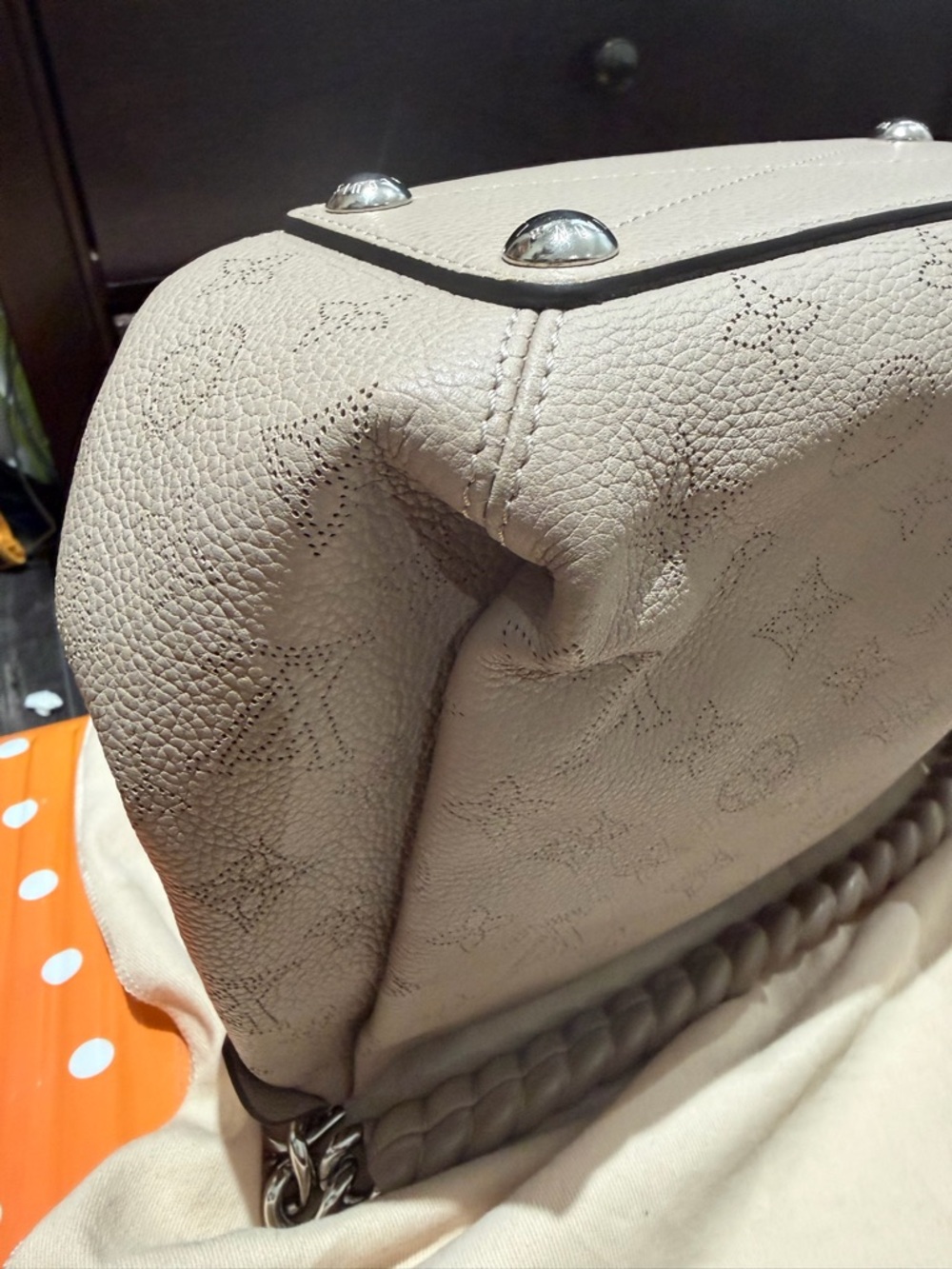 Louis Vuitton - Picture 11 of 15